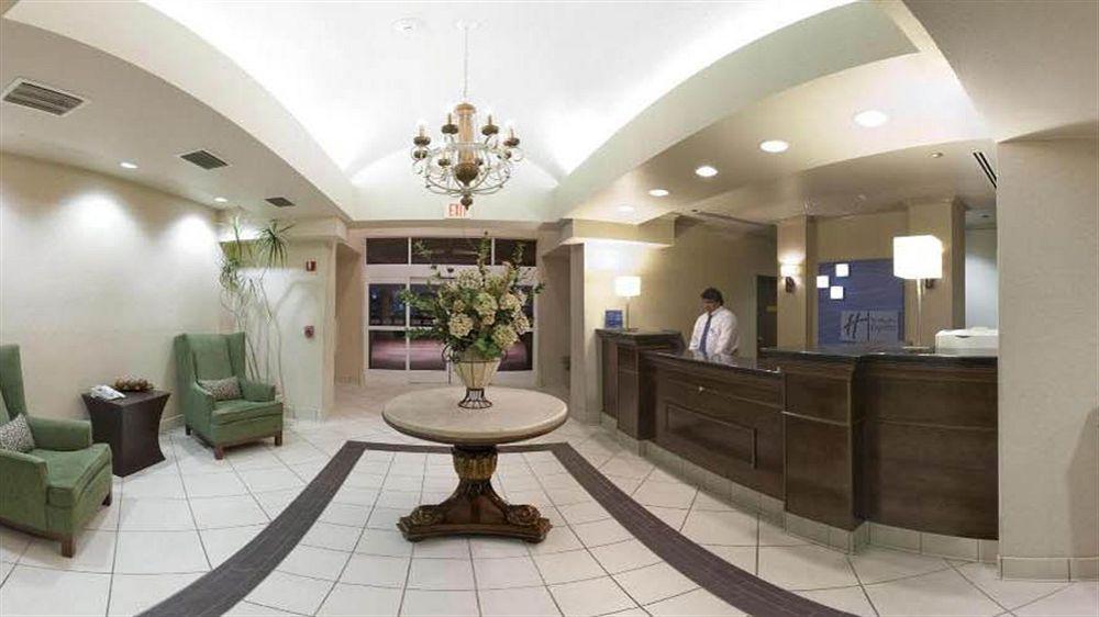 Holiday Inn Express Hotel & Suites Eagle Pass By Ihg Zewnętrze zdjęcie