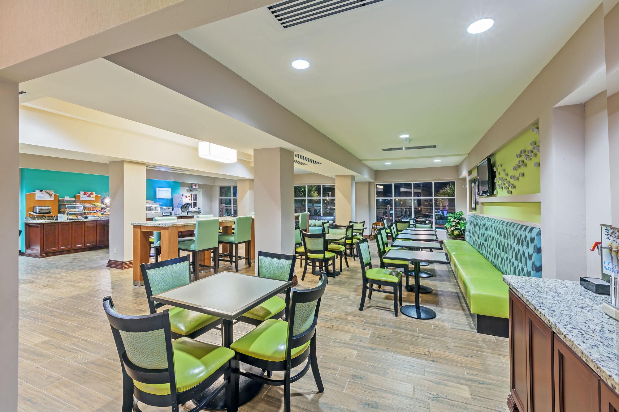 Holiday Inn Express Hotel & Suites Eagle Pass By Ihg Zewnętrze zdjęcie
