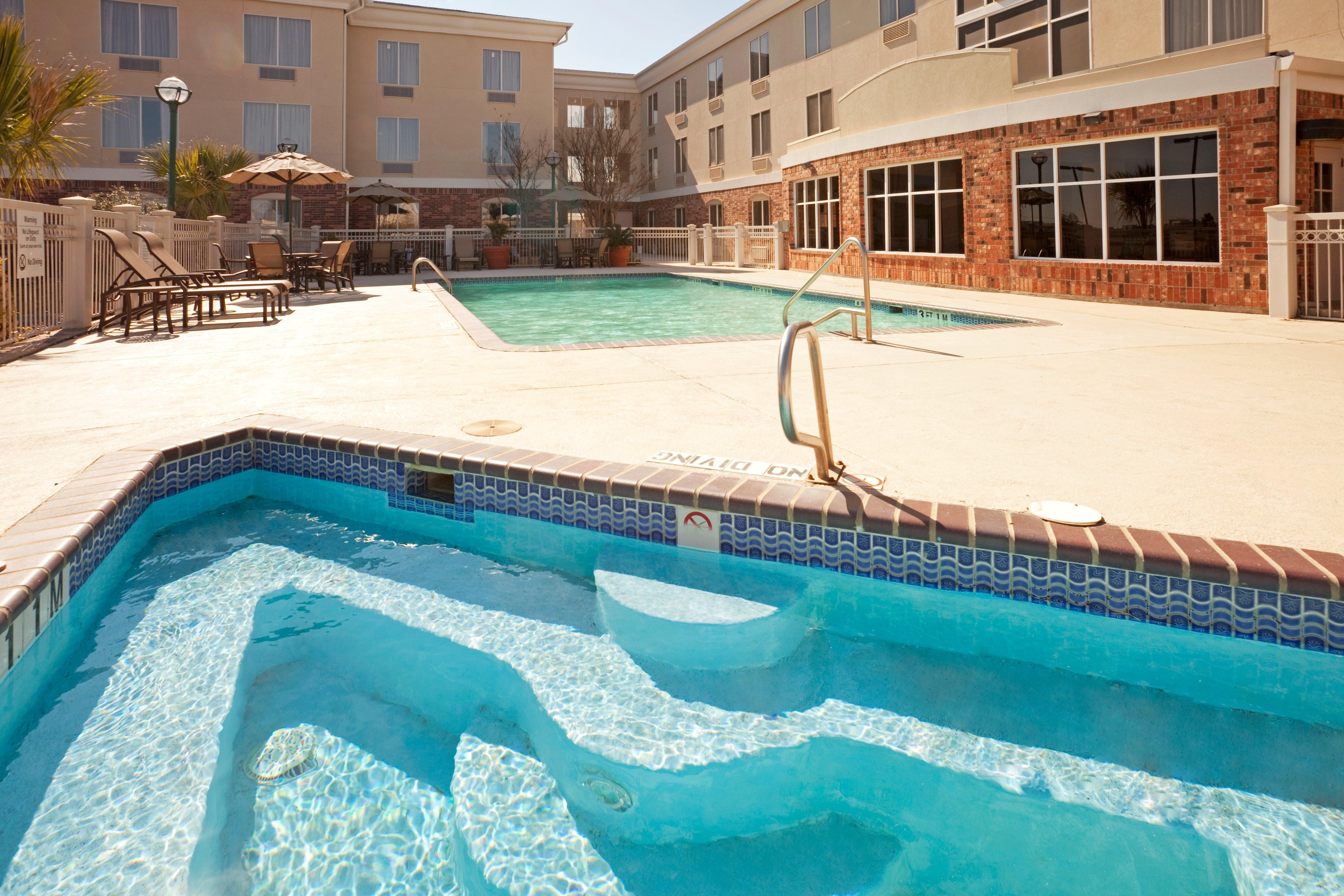 Holiday Inn Express Hotel & Suites Eagle Pass By Ihg Zewnętrze zdjęcie