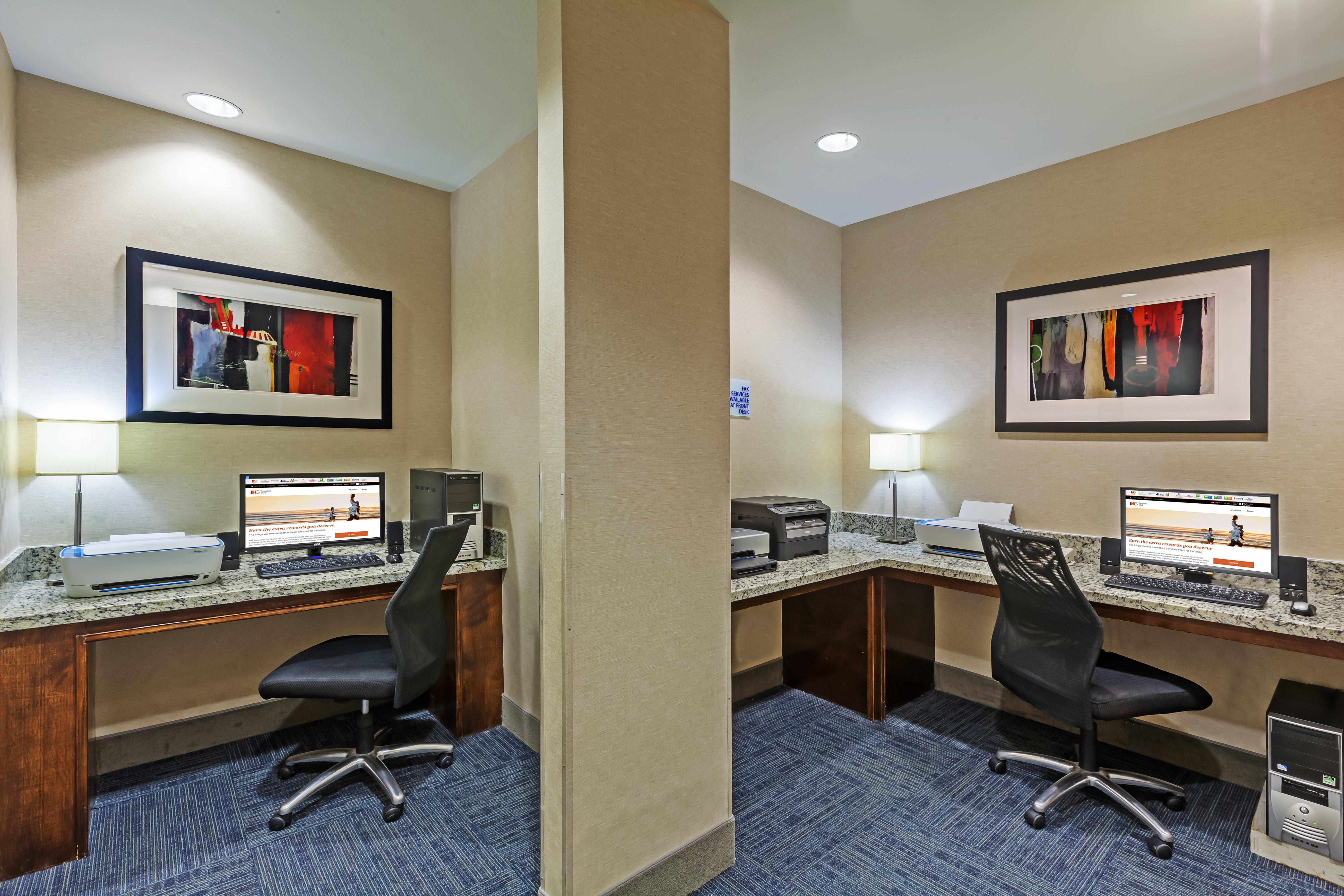 Holiday Inn Express Hotel & Suites Eagle Pass By Ihg Zewnętrze zdjęcie