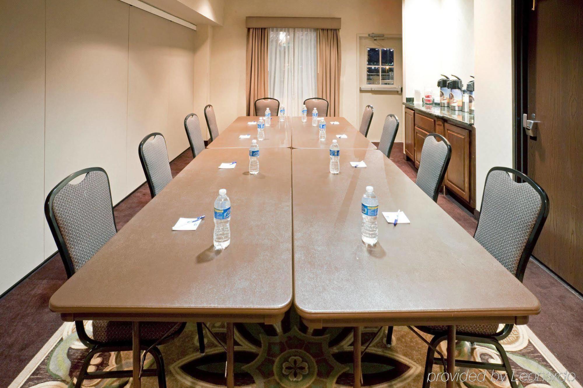 Holiday Inn Express Hotel & Suites Eagle Pass By Ihg Zaplecze biznesowe zdjęcie