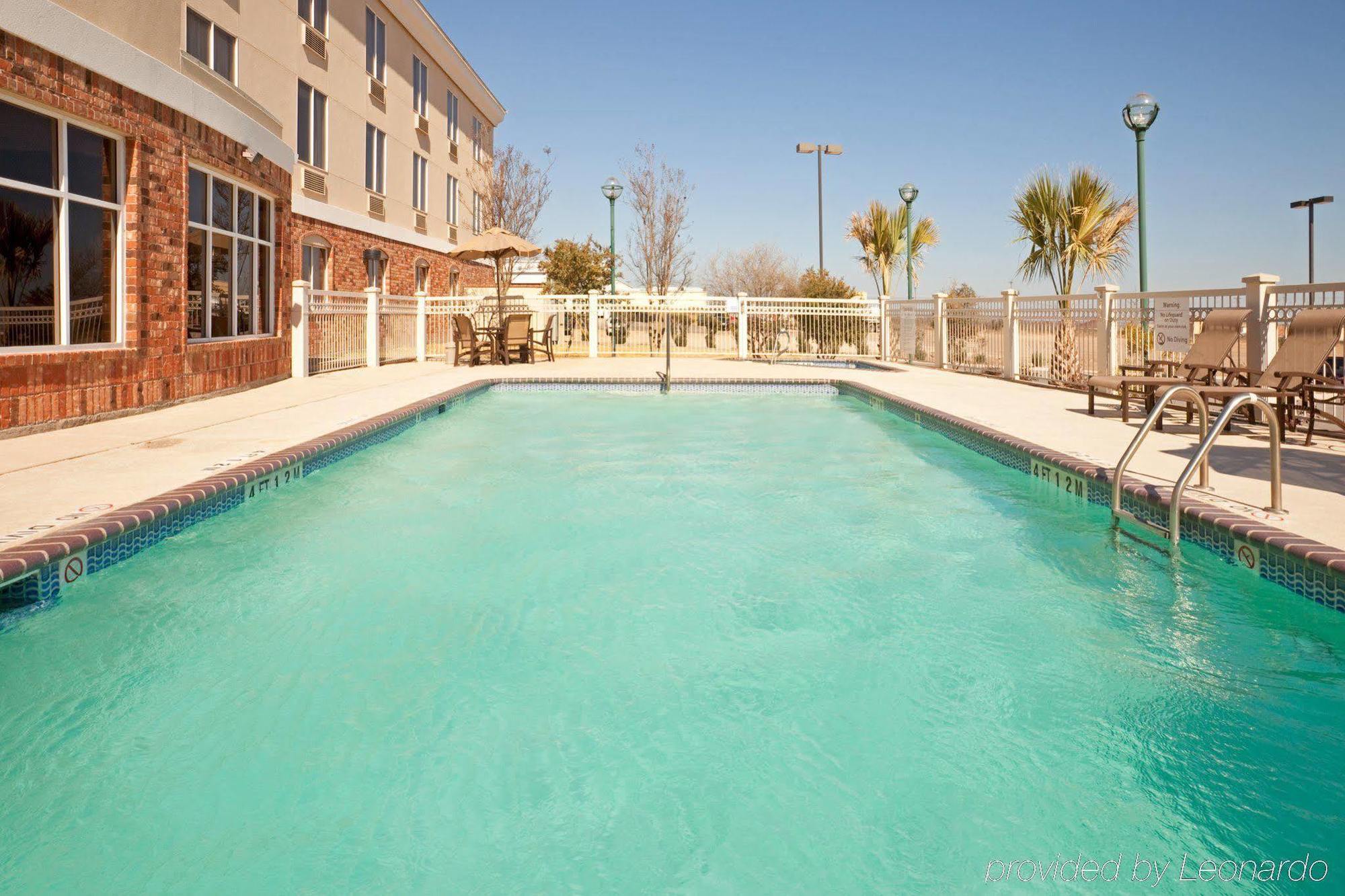Holiday Inn Express Hotel & Suites Eagle Pass By Ihg Udogodnienia zdjęcie