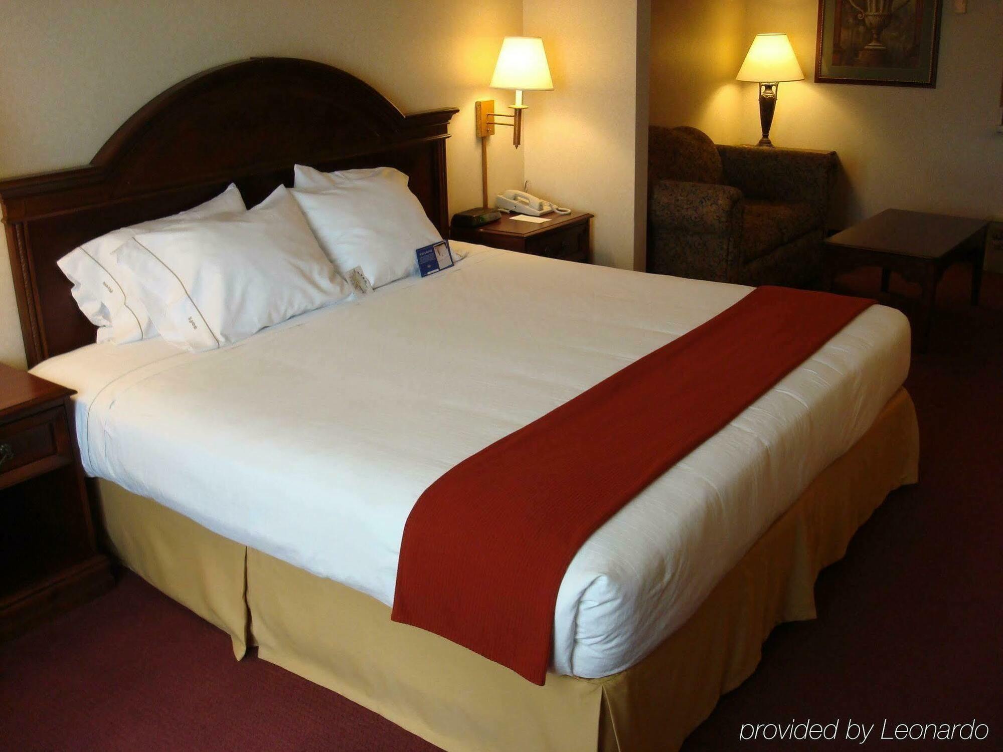 Holiday Inn Express Hotel & Suites Eagle Pass By Ihg Zewnętrze zdjęcie